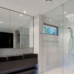 Custom glass and mirrors